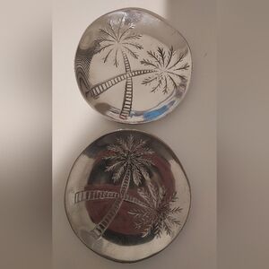 Vintage Aluminum Metal Bowl Trinket Dishes With Engraved Palm Trees 5 Inches